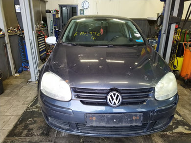 Golf V 1,6 bensin, man