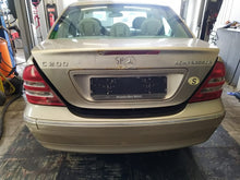 Load image into Gallery viewer, C200 Kompressor, man