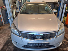 Load image into Gallery viewer, Ceed Kombi, 1,6 CRDI diesel, man