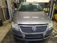 Load image into Gallery viewer, Passat Kombi 2,0 FSI bensin, man