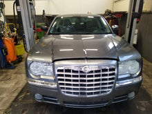 Load image into Gallery viewer, 300M 2,7 bensin, aut