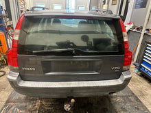 Load image into Gallery viewer, V70 2,4 bensin, man