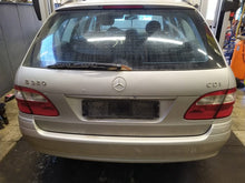 Load image into Gallery viewer, E320 diesel, aut