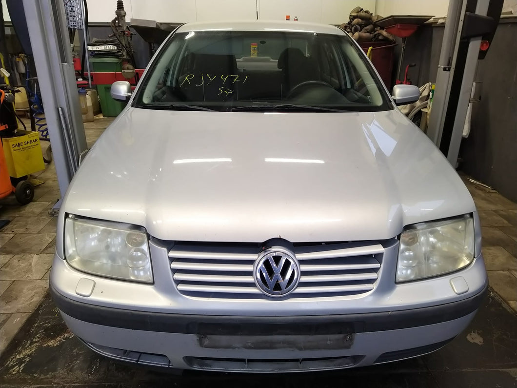 Bora 1,6 bensin, man