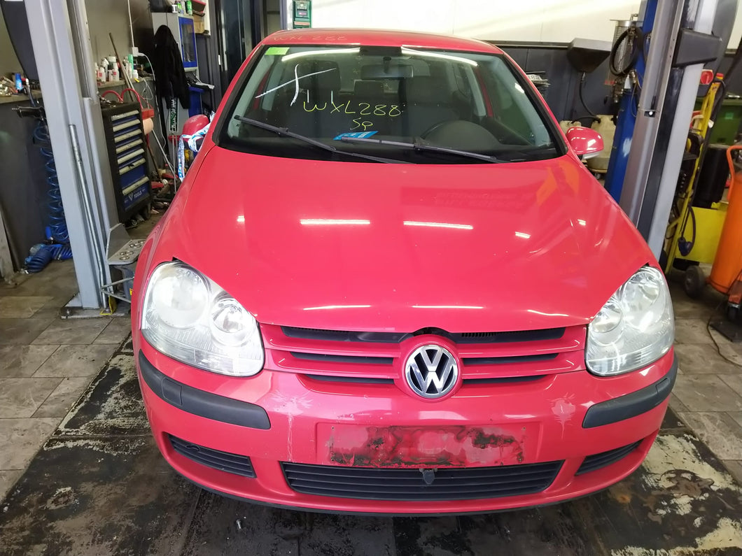 Golf V 1,6 bensin, man