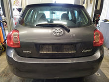 Load image into Gallery viewer, Auris 1,4 bensin, man