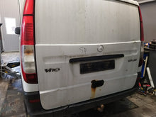 Load image into Gallery viewer, Vito 109 CDI, man