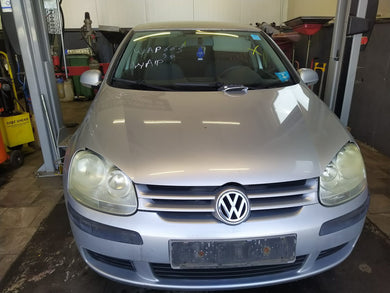 Golf V 1,6 bensin, man