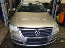 Load image into Gallery viewer, Passat Kombi 2,0 FSI bensin, aut