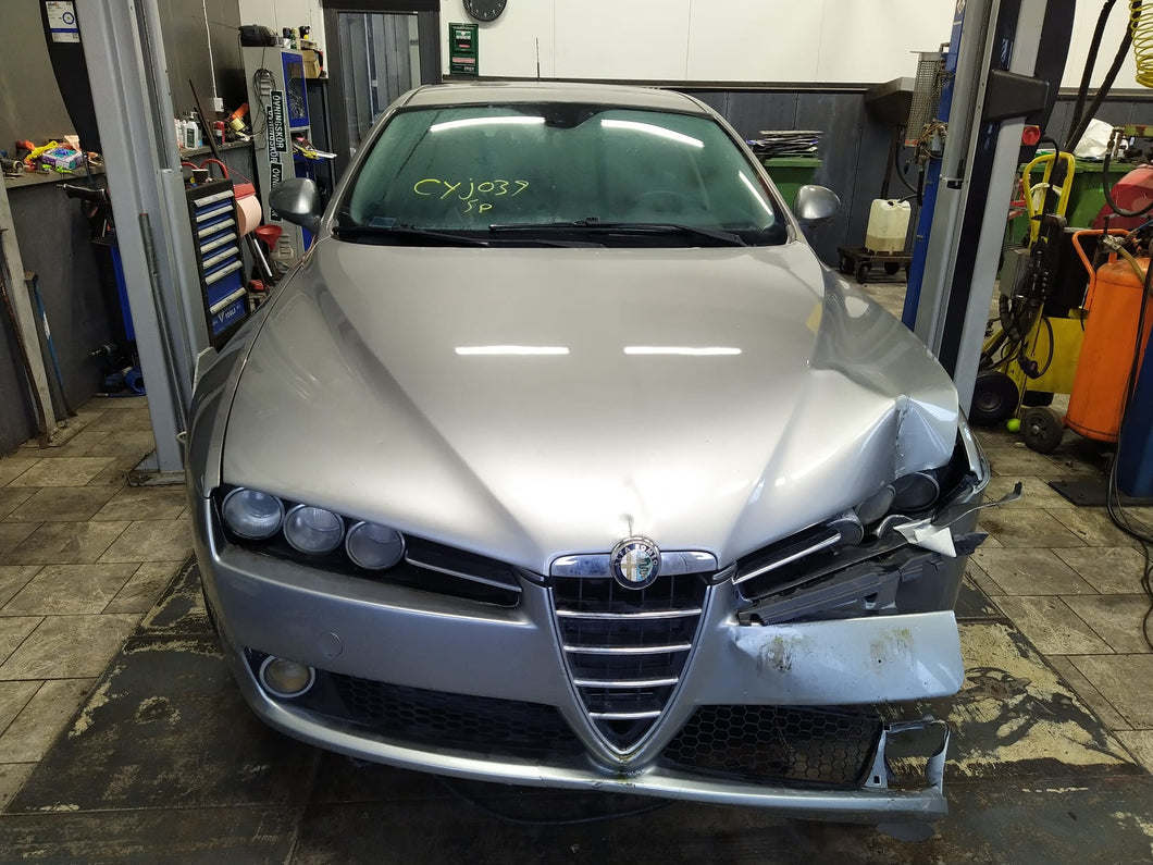 159 3,2 V6 bensin, man