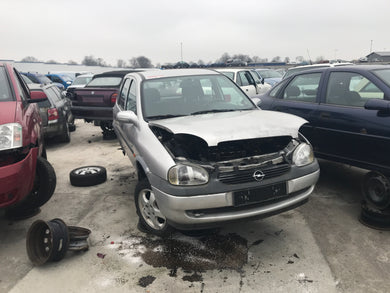 Corsa EDITION 2000 bensin, man